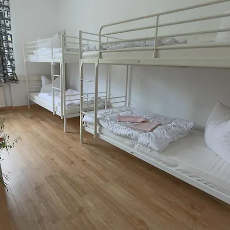 بيت شباب Family هيلدسهايم